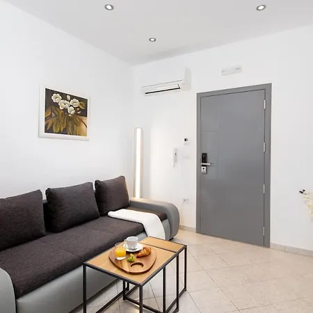 Villa Kristina Trogir Exterior photo