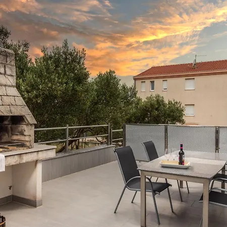 Villa Kristina Trogir Exterior photo